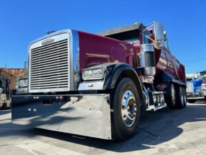 2000 Freightliner Classic XL Dump Truck with Hendrickson Lift Axle!