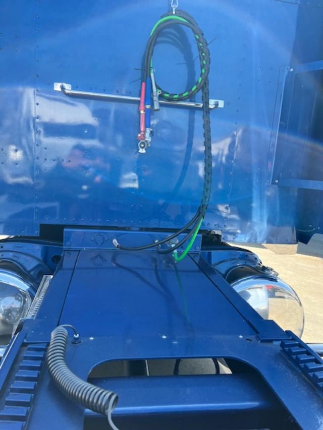 Custom 1990 Peterbilt 378 - Image 12