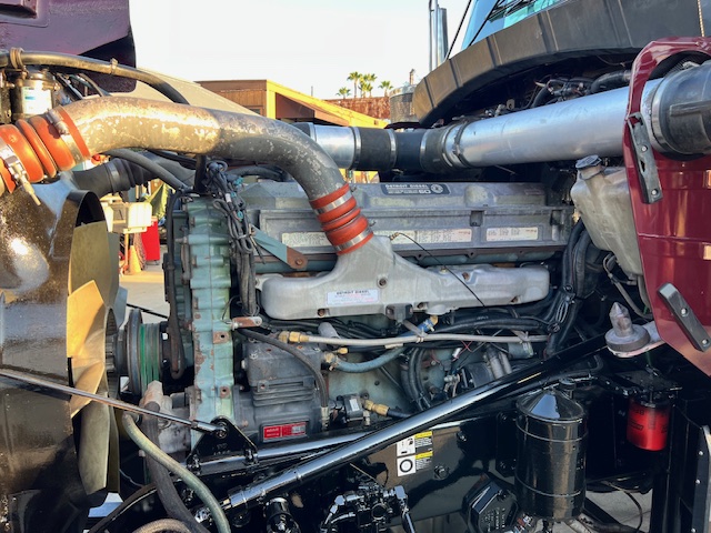 2002 Kenworth W900L (2) Owner Truck! - Image 12