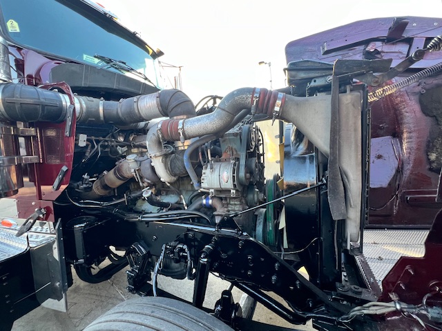 2002 Kenworth W900L (2) Owner Truck! - Image 14