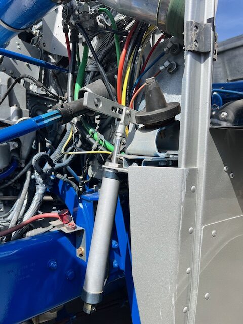 Fully Custom Pre Emission 2001 Freightliner Classic! - Image 16