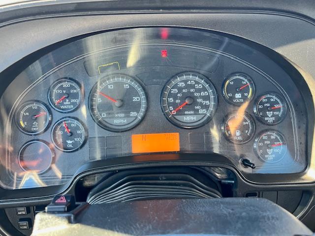 2015 International Prostar Day Cab, Cummins! - Image 20