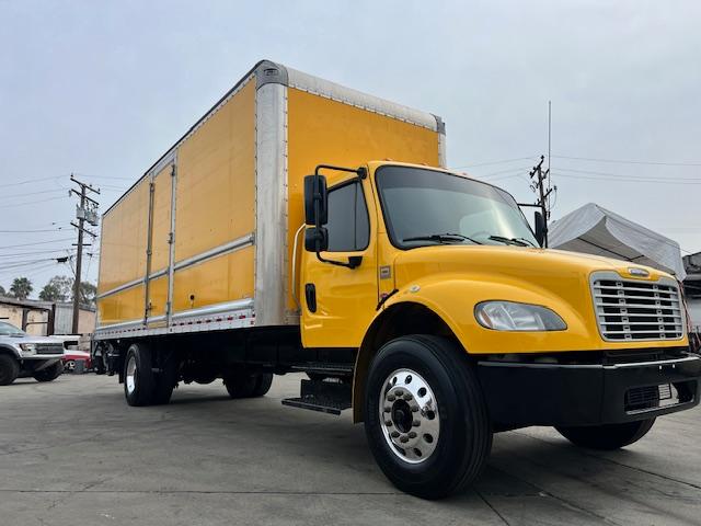 2020 Freightliner M2 26' Air Ride Box Truck - Image 3
