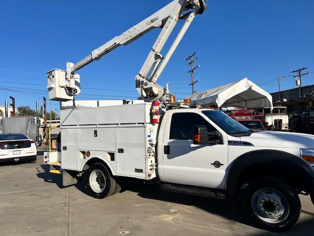 2012 Ford F550 ALTEC Bucket truck, One Owner! - Image 5