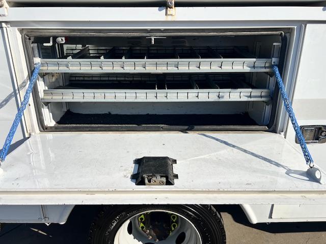 2012 Ford F550 ALTEC Bucket truck, One Owner! - Image 10