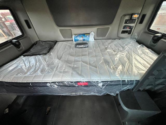 2022 International LT625 Cummins X15 - Image 22