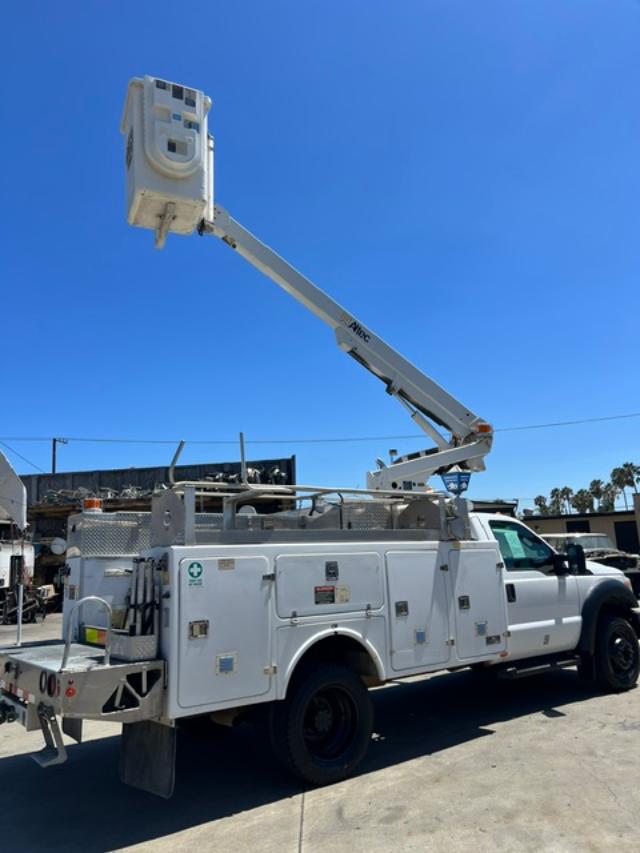 2012 Ford F450 Altec Bucket Truck V10 - Image 10