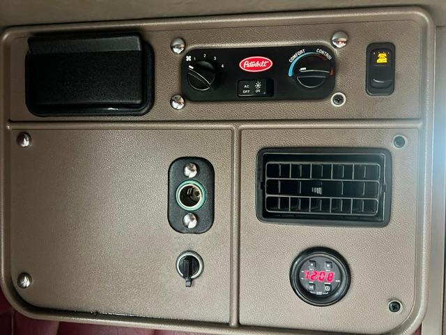 2013 Peterbilt 386 PTO/WetKit with Overhaul - Image 20
