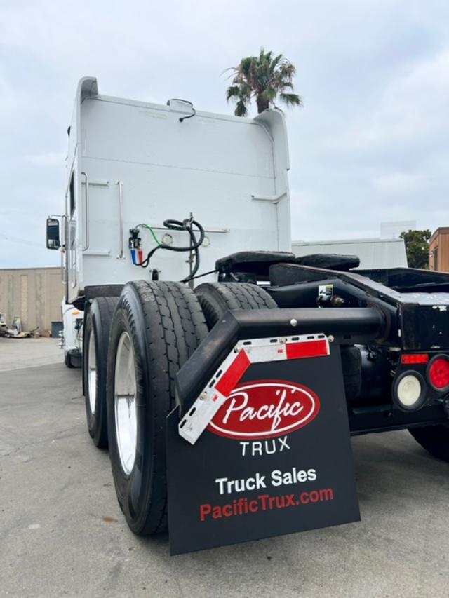 2013 Peterbilt 386 PTO/WetKit with Overhaul - Image 10